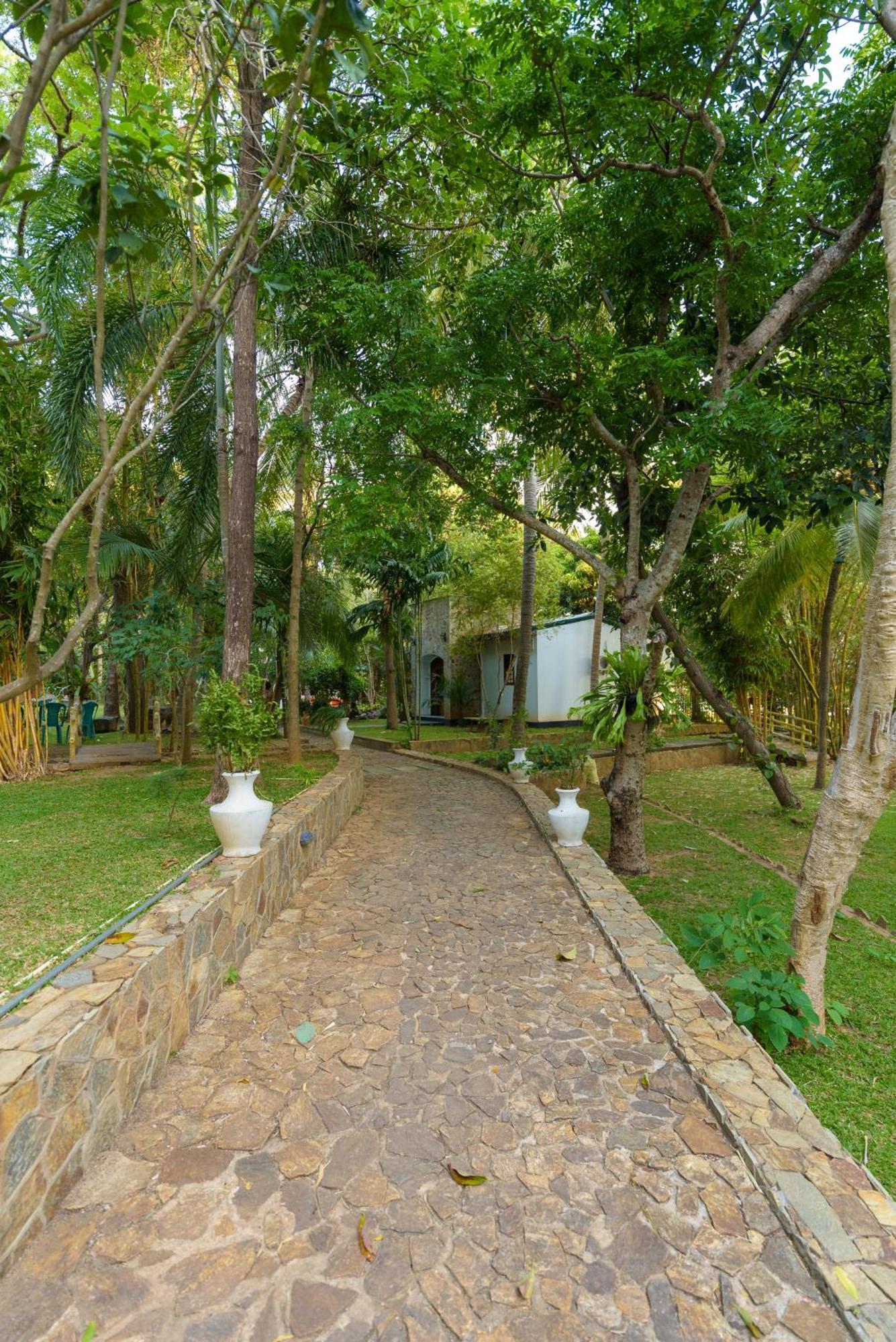Hotel Sobana Lake Front Udawalawe Εξωτερικό φωτογραφία